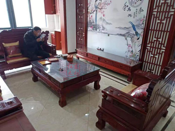 文章附图